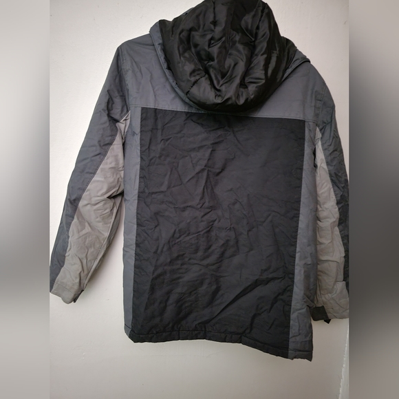 Under armour jacket - Picture 3 of 4